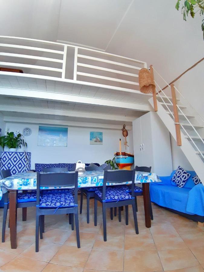 La Casa Azzurra Lejlighed Procida Eksteriør billede