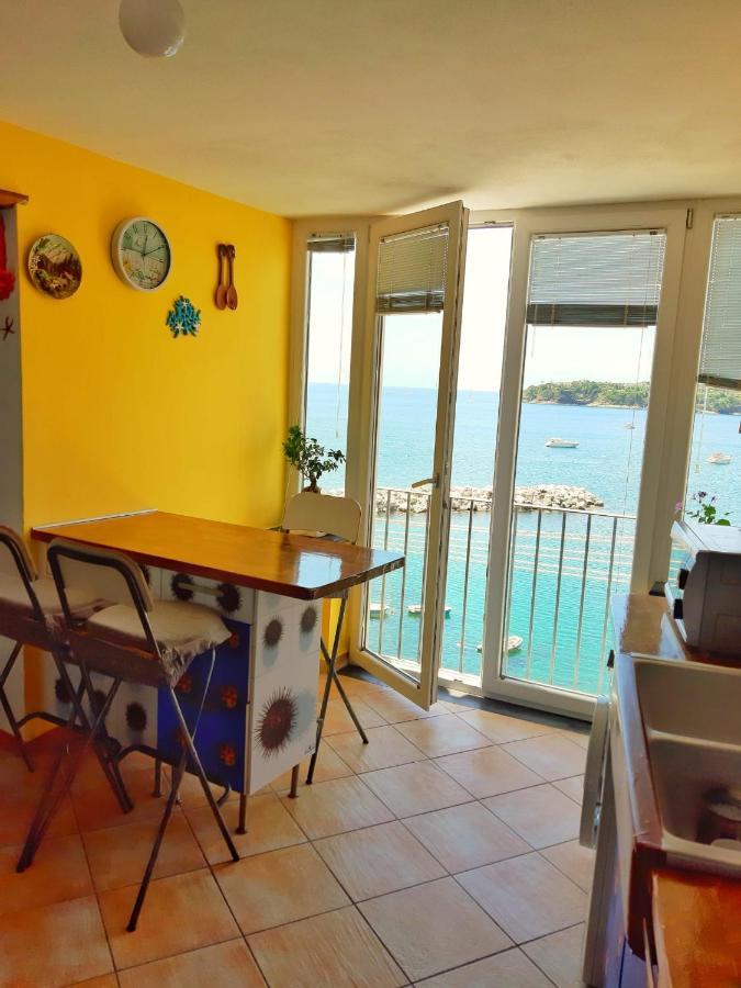 La Casa Azzurra Lejlighed Procida Eksteriør billede