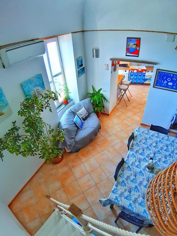 La Casa Azzurra Lejlighed Procida Eksteriør billede