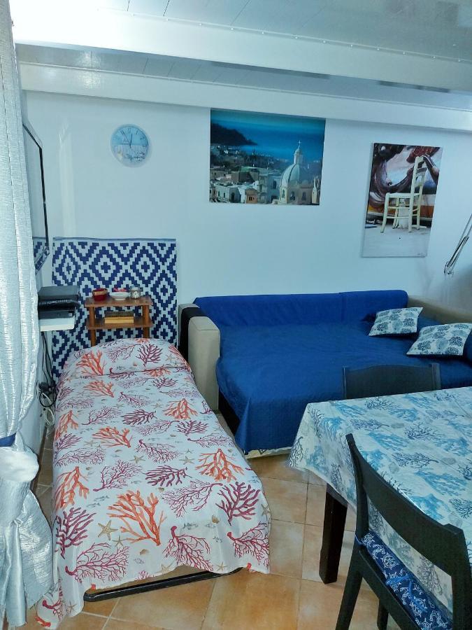 La Casa Azzurra Lejlighed Procida Eksteriør billede